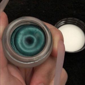 Charlotte Tilbury Eyes to Mesmerise Cleopatra